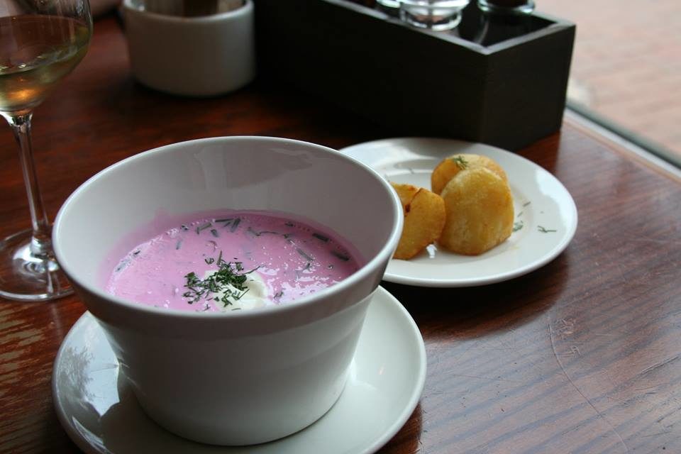 Lithuanian cold soup (Chłodnik Litewski)