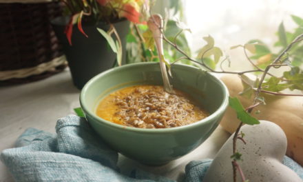 Суп из Баттернат сквош с луком и добавкой кленового сиропа